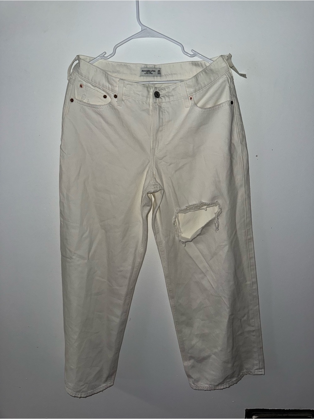 Abercrombie Curve Love Ultra Loose Fit Jean